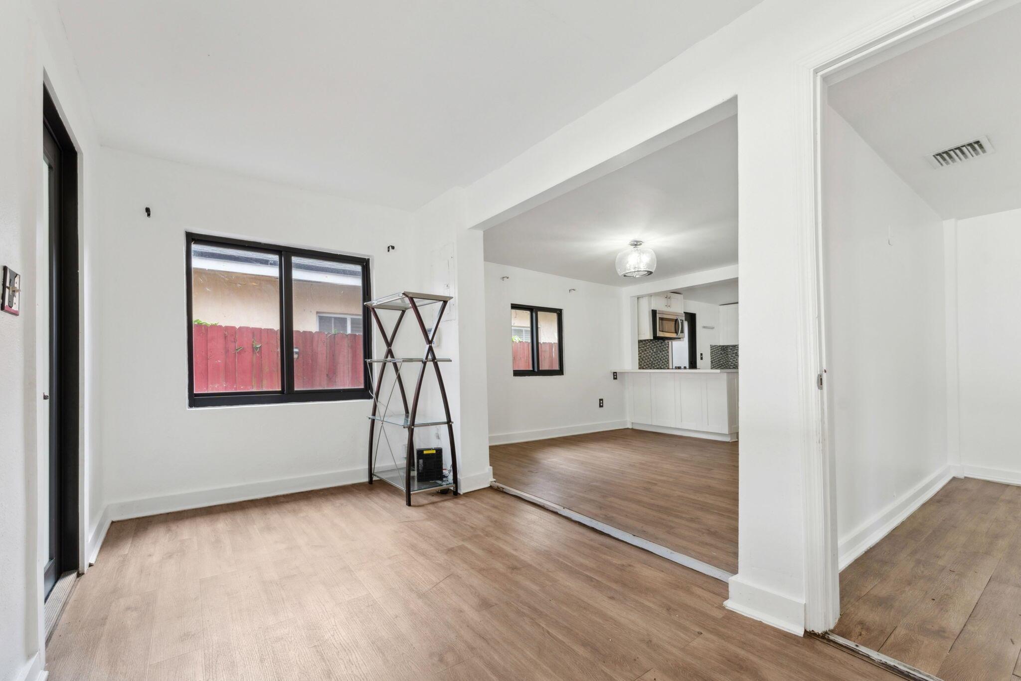 EAST LIBERTY CITY HOMESIT - Residential Lease