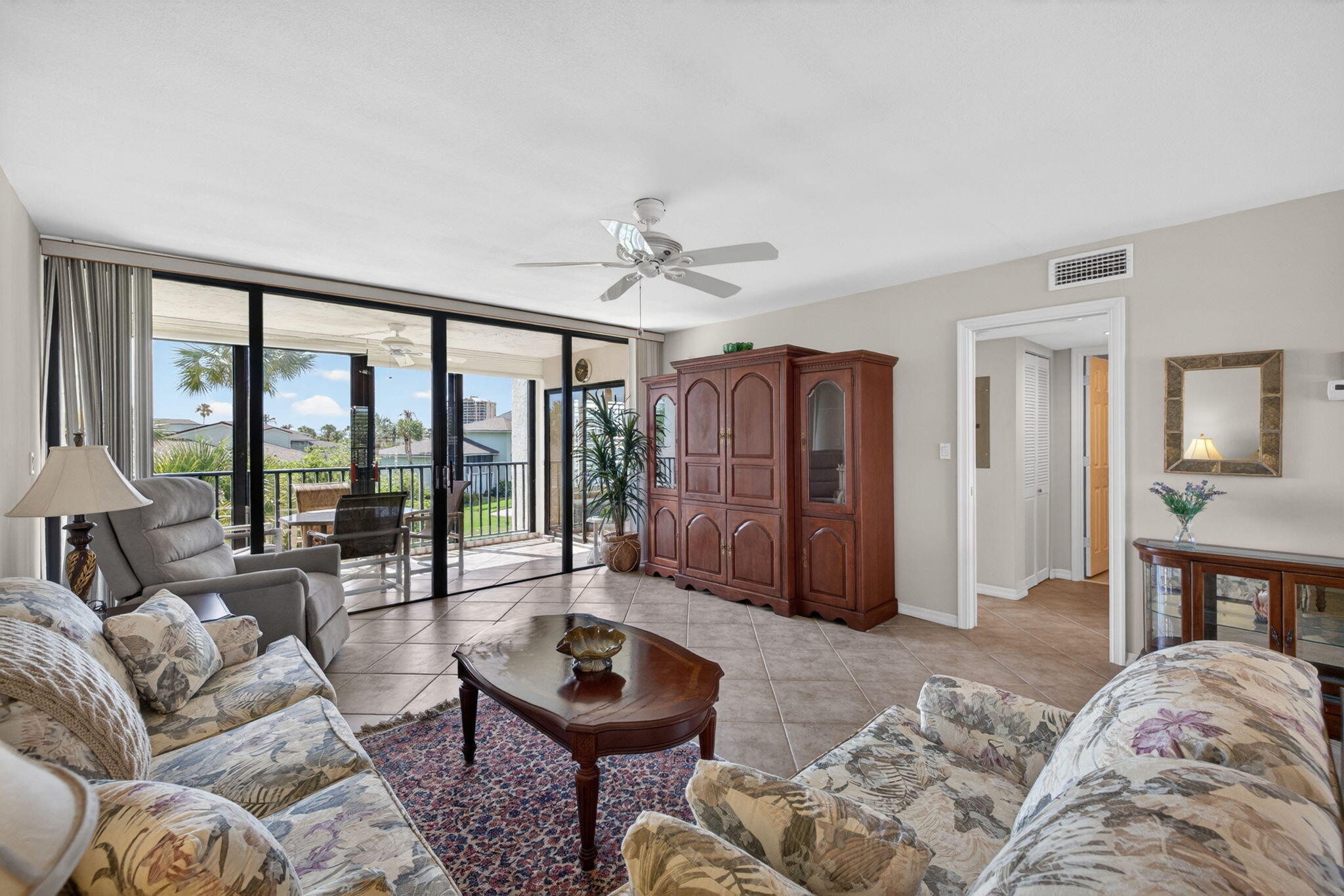 OCEAN VILLAGE - Residential