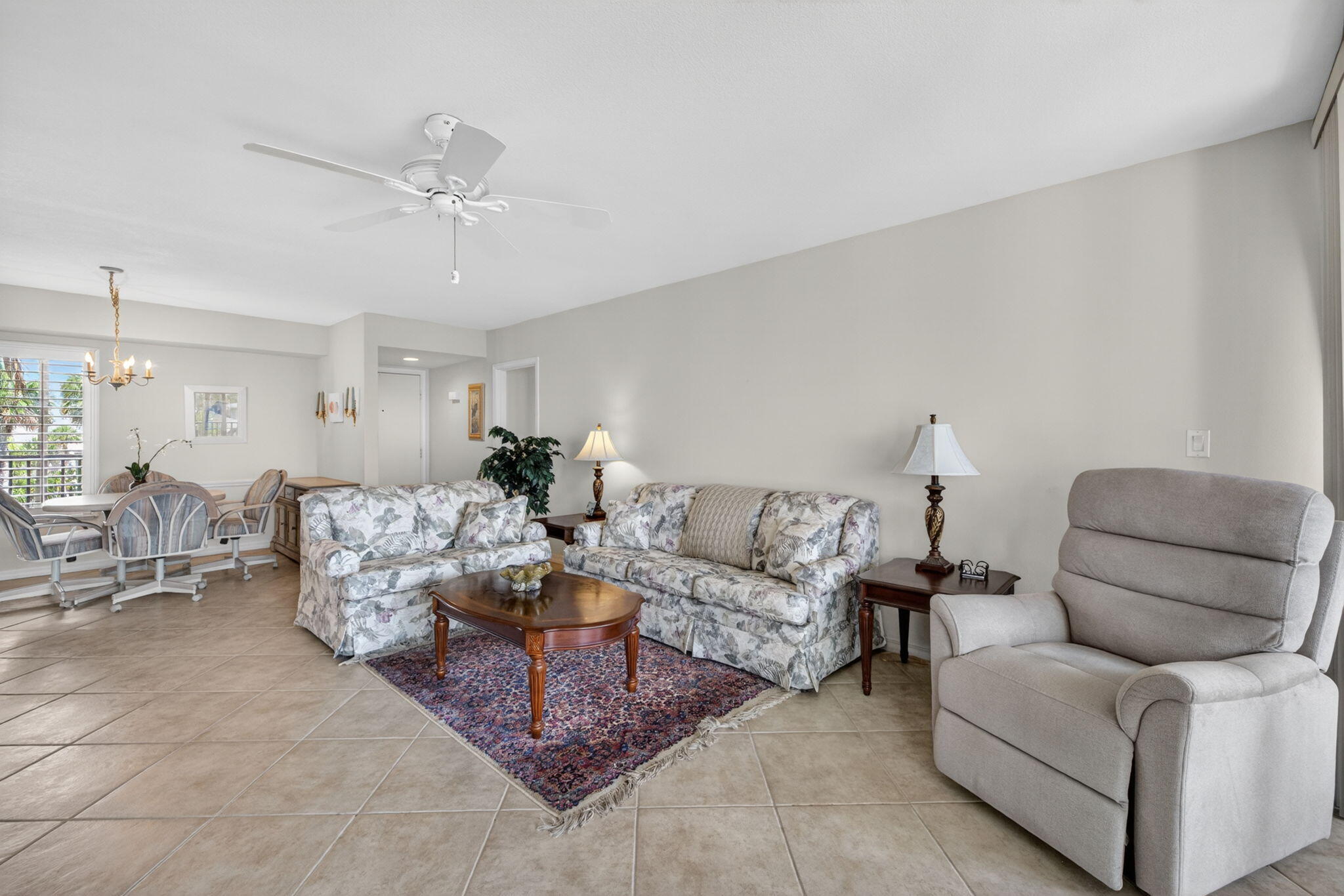 OCEAN VILLAGE - Residential