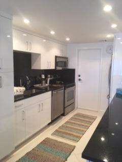 LEISURE TOWERS CONDO - Residential Lease