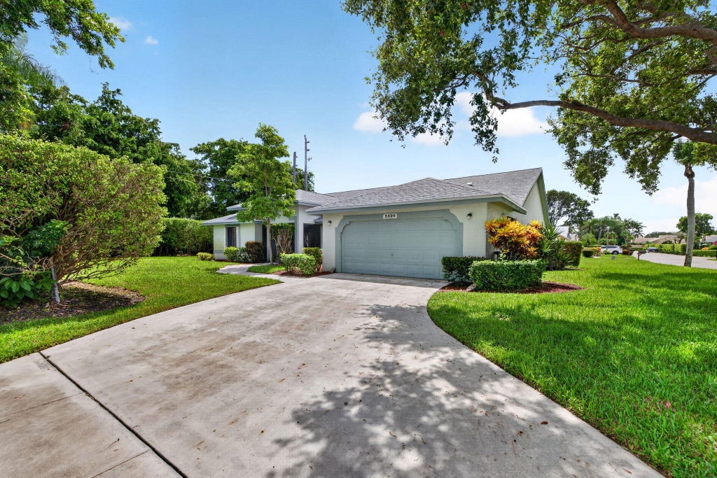 Photo of 2320 Riviera Drive, Delray Beach, FL 33445 (MLS # B26075980)