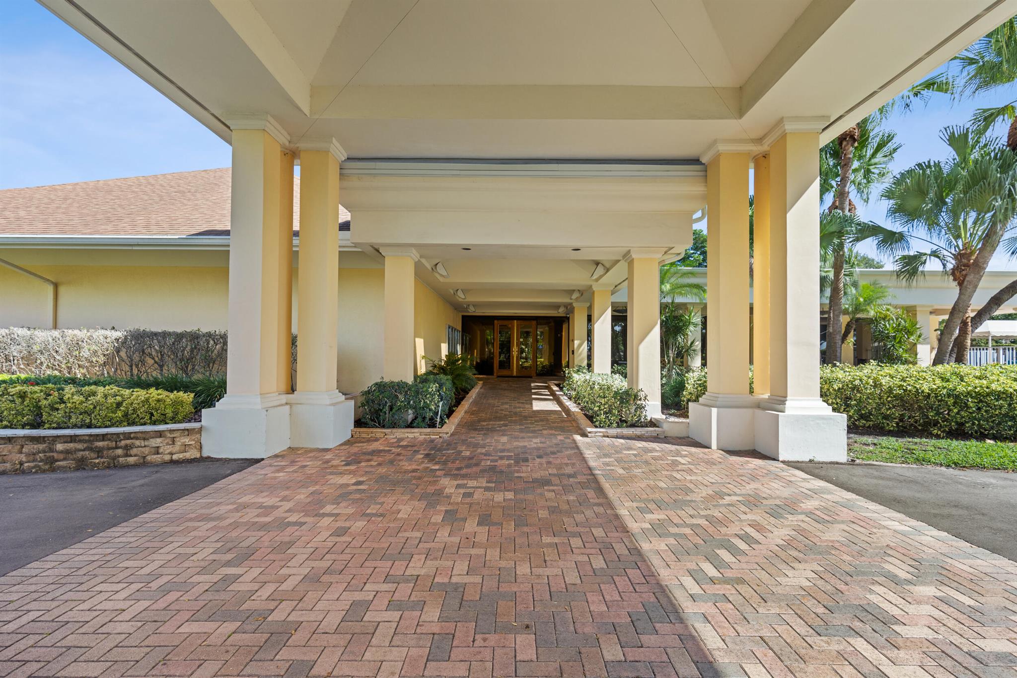 RAINBERRY BAY SEC 10 - Residential