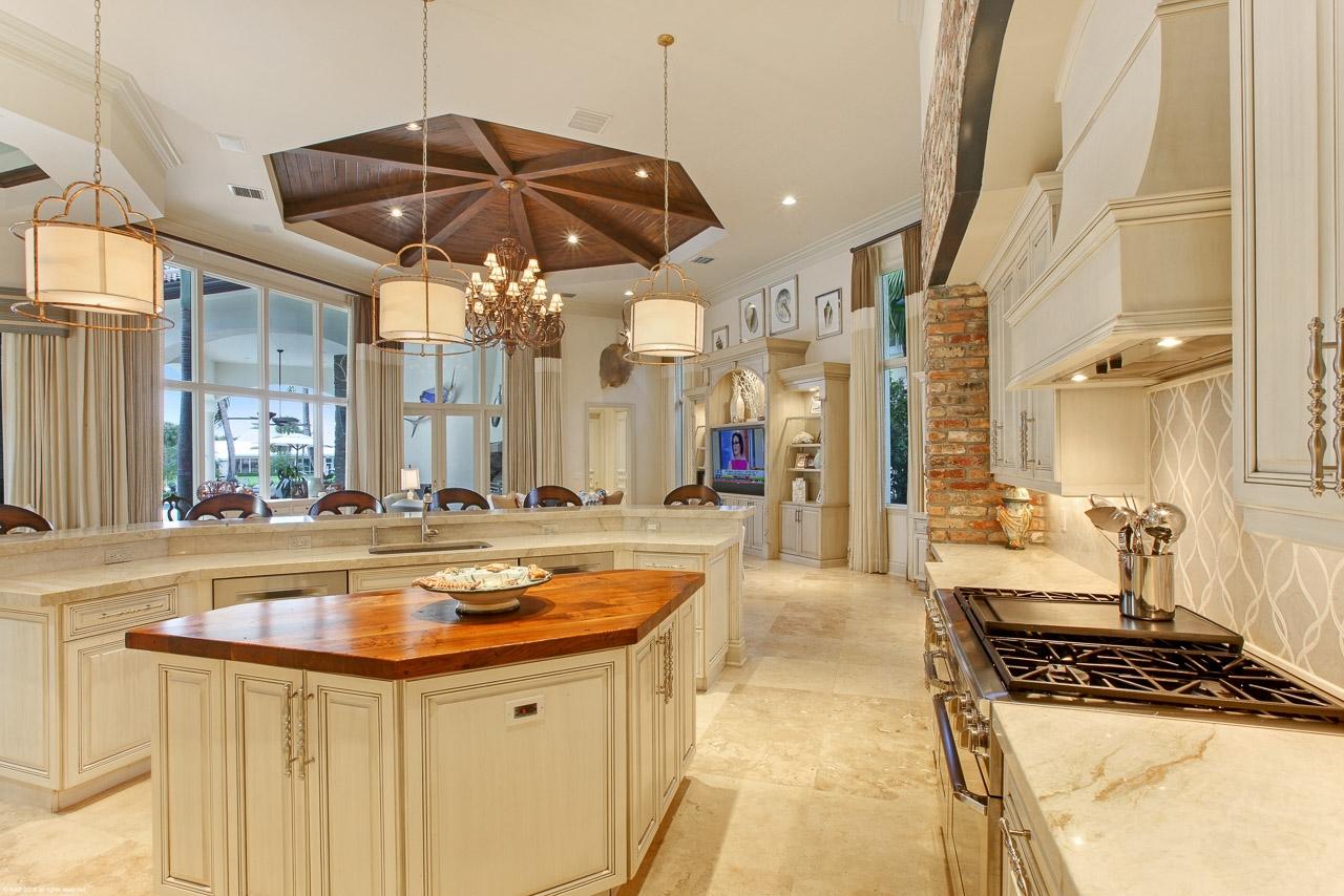 Admirals Cove - Residential