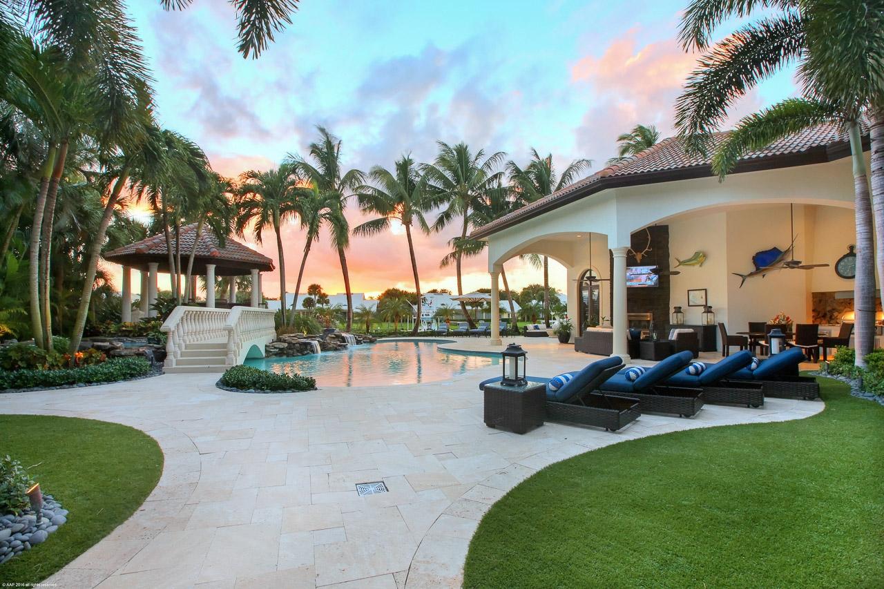 Admirals Cove - Residential