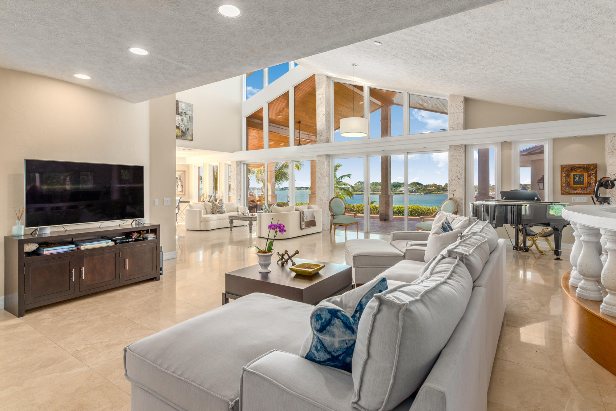 HANSON GRANT LOT 01 (SEWALLS POINT) - Residential