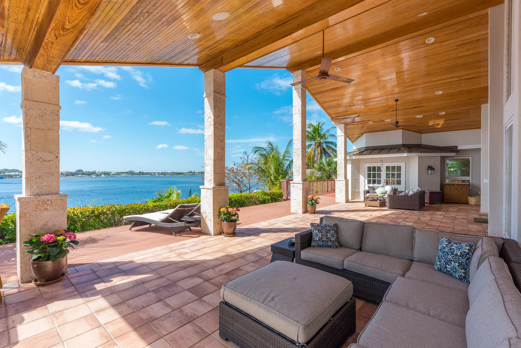 HANSON GRANT LOT 01 (SEWALLS POINT) - Residential