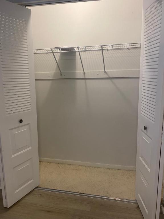 Villages of Oriole Abbey Condo - Residential Lease