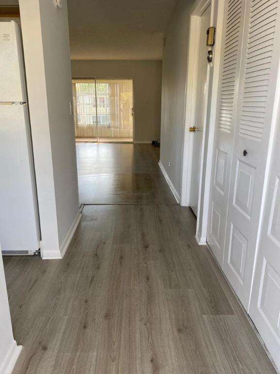 Villages of Oriole Abbey Condo - Residential Lease