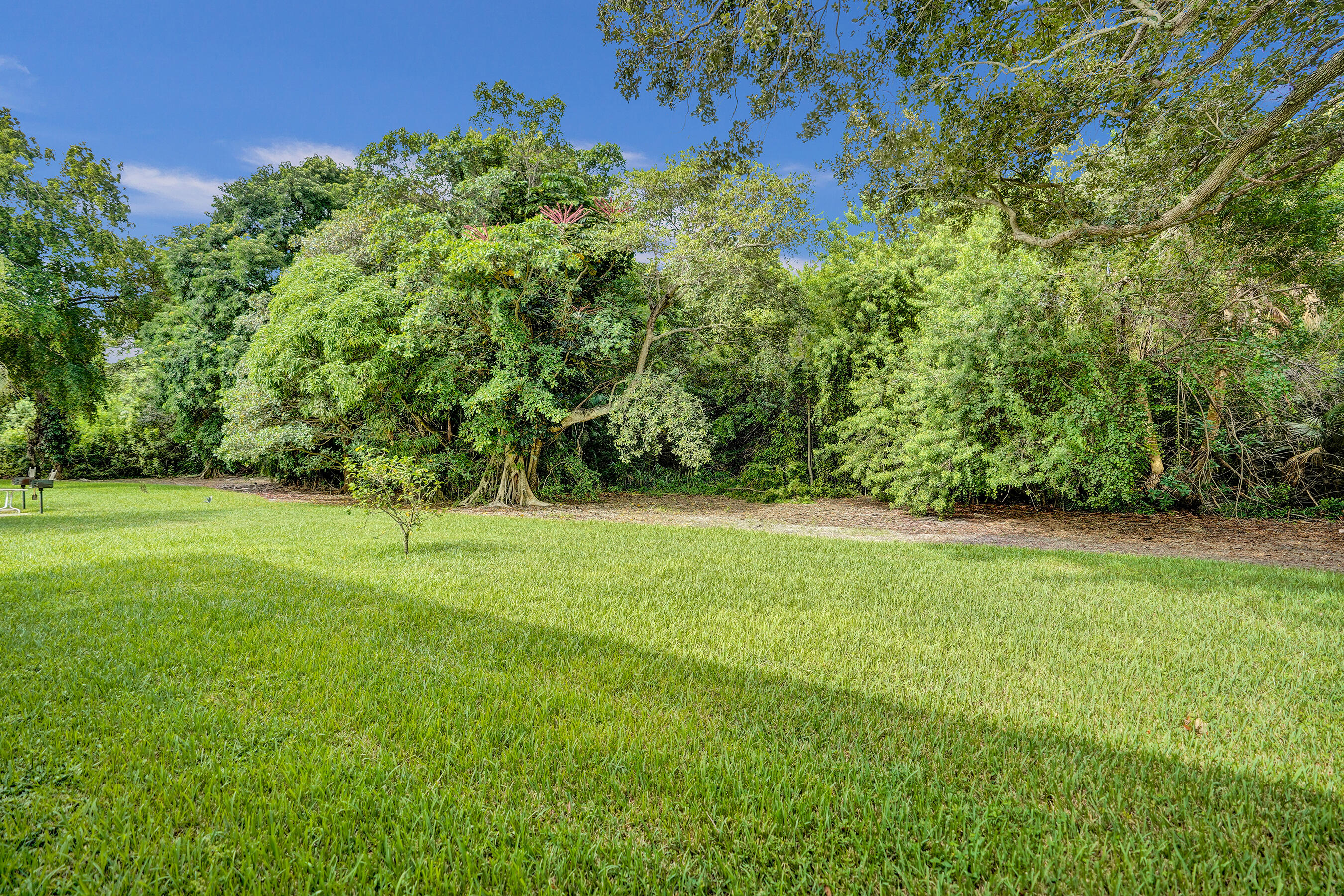 BERKSHIRE B CONDO - Residential