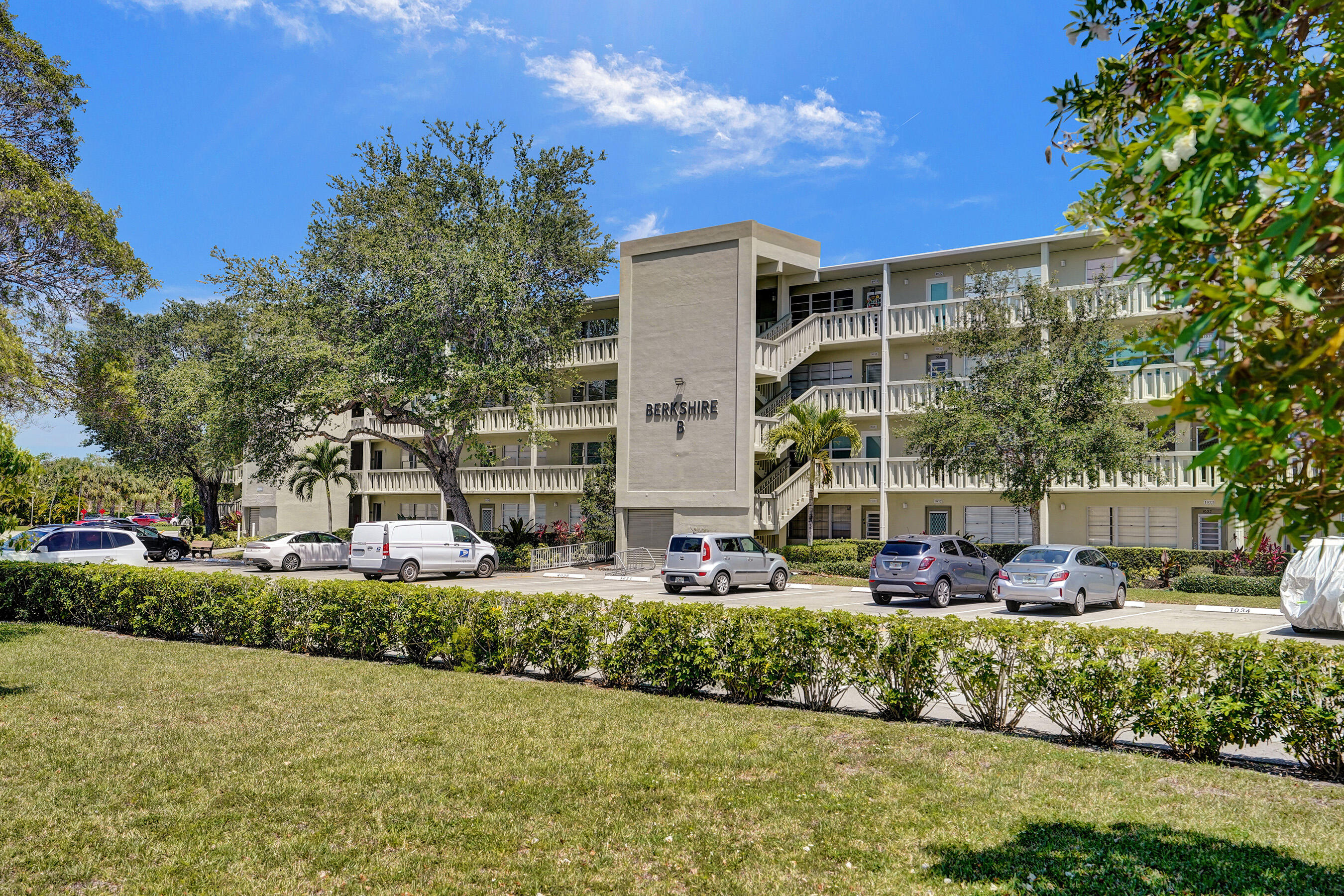 BERKSHIRE B CONDO - Residential