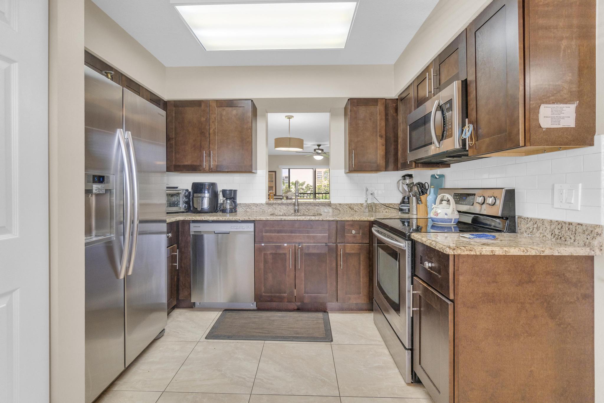 14375 Strathmore Lane 306