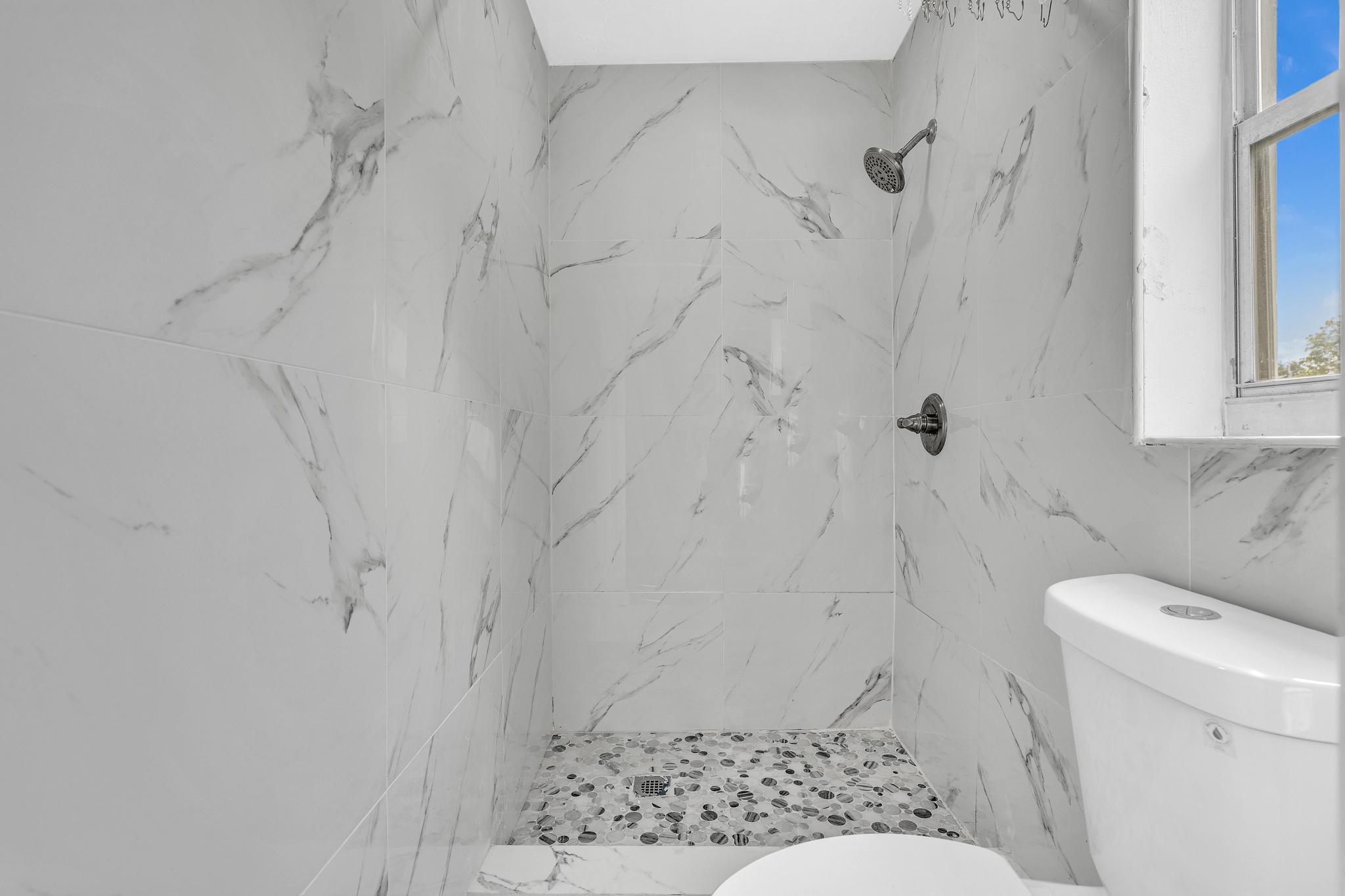 SUNRISE GOLF VILLAGE - Residential