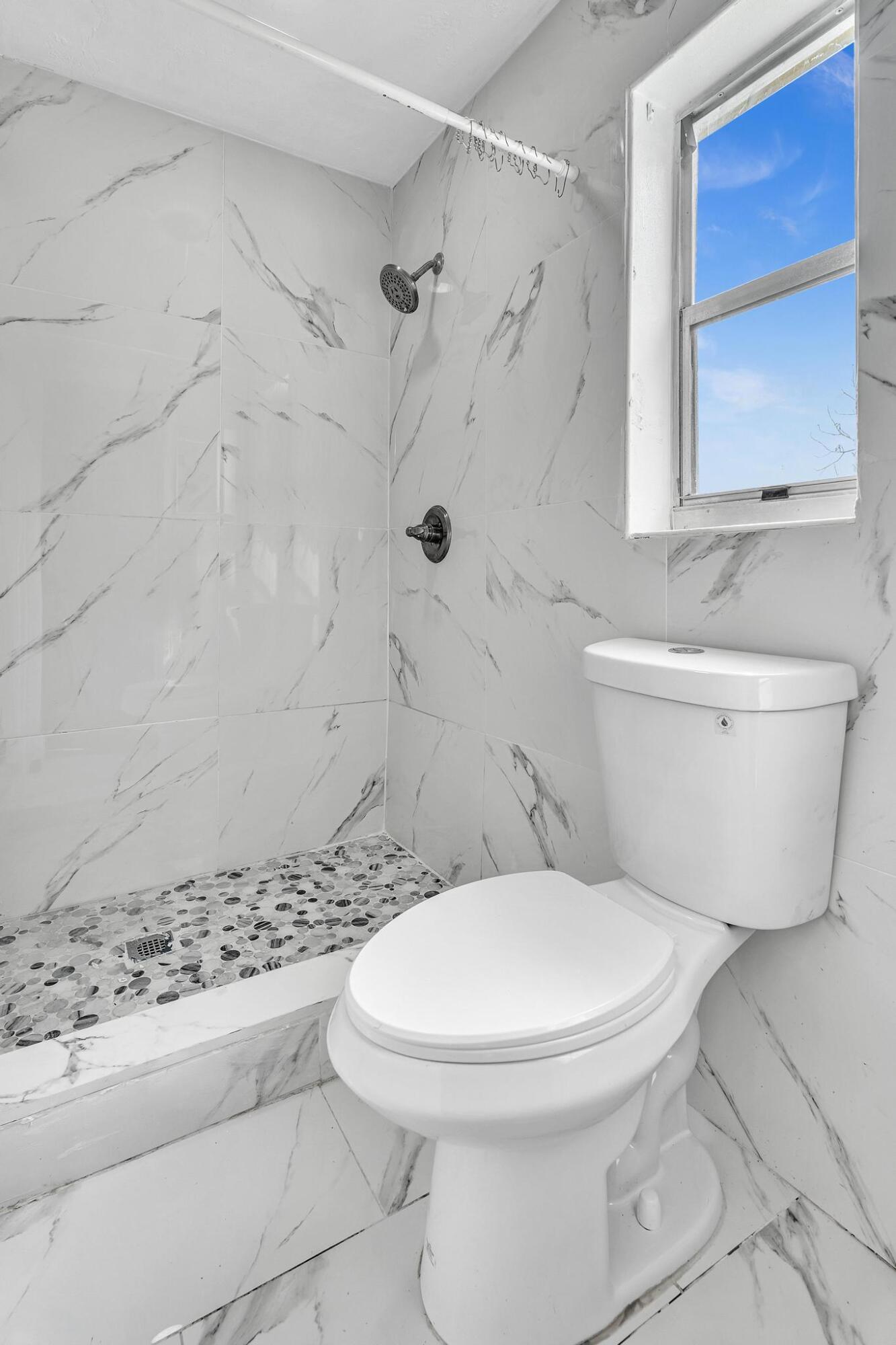 SUNRISE GOLF VILLAGE - Residential