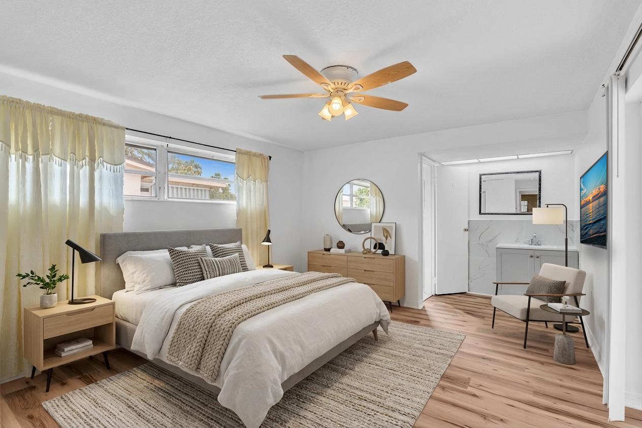 SUNRISE GOLF VILLAGE - Residential