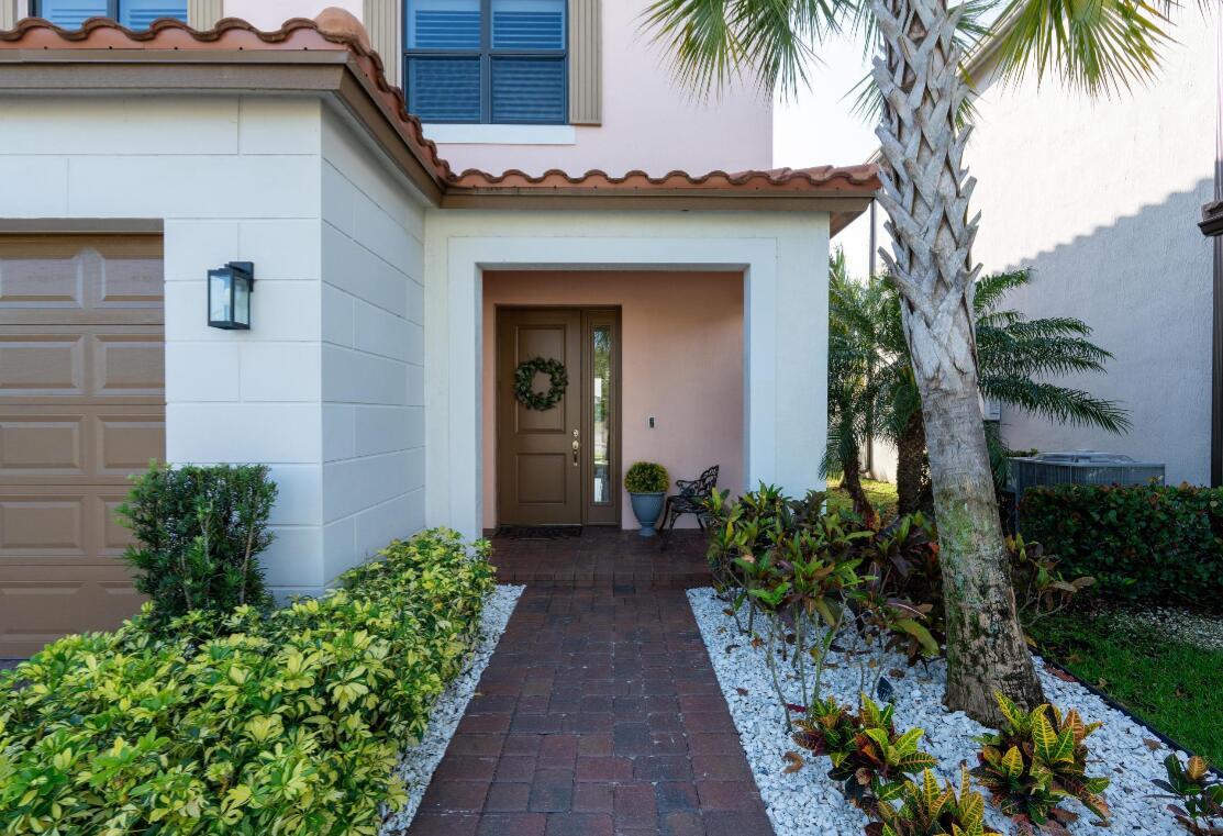 SKY COVE - Residential