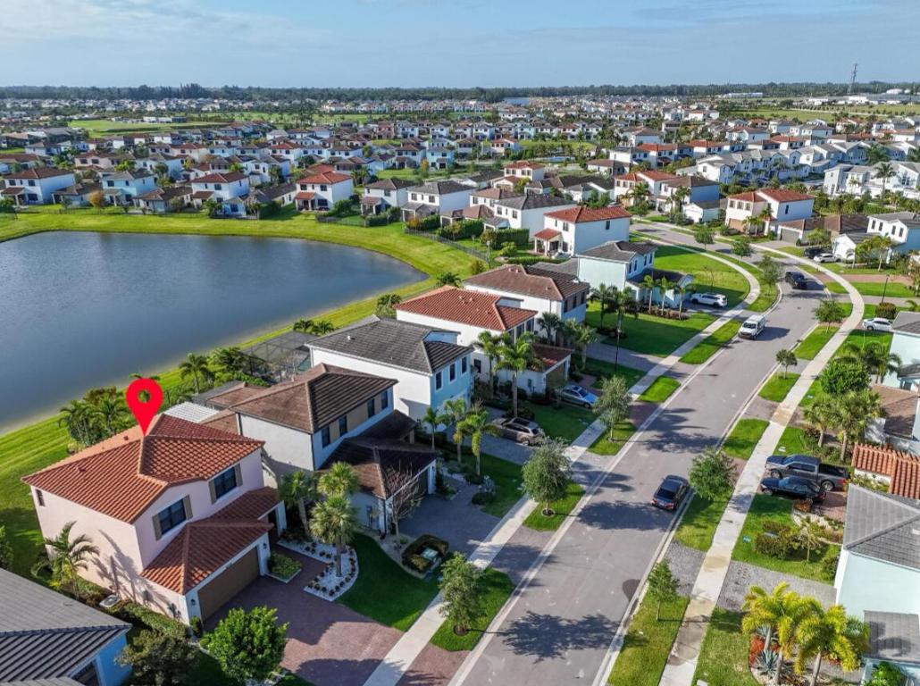 SKY COVE - Residential