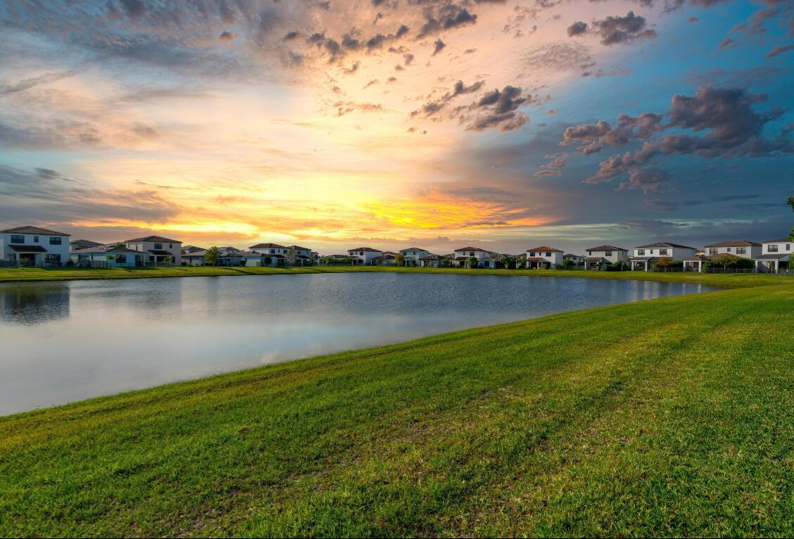 SKY COVE - Residential