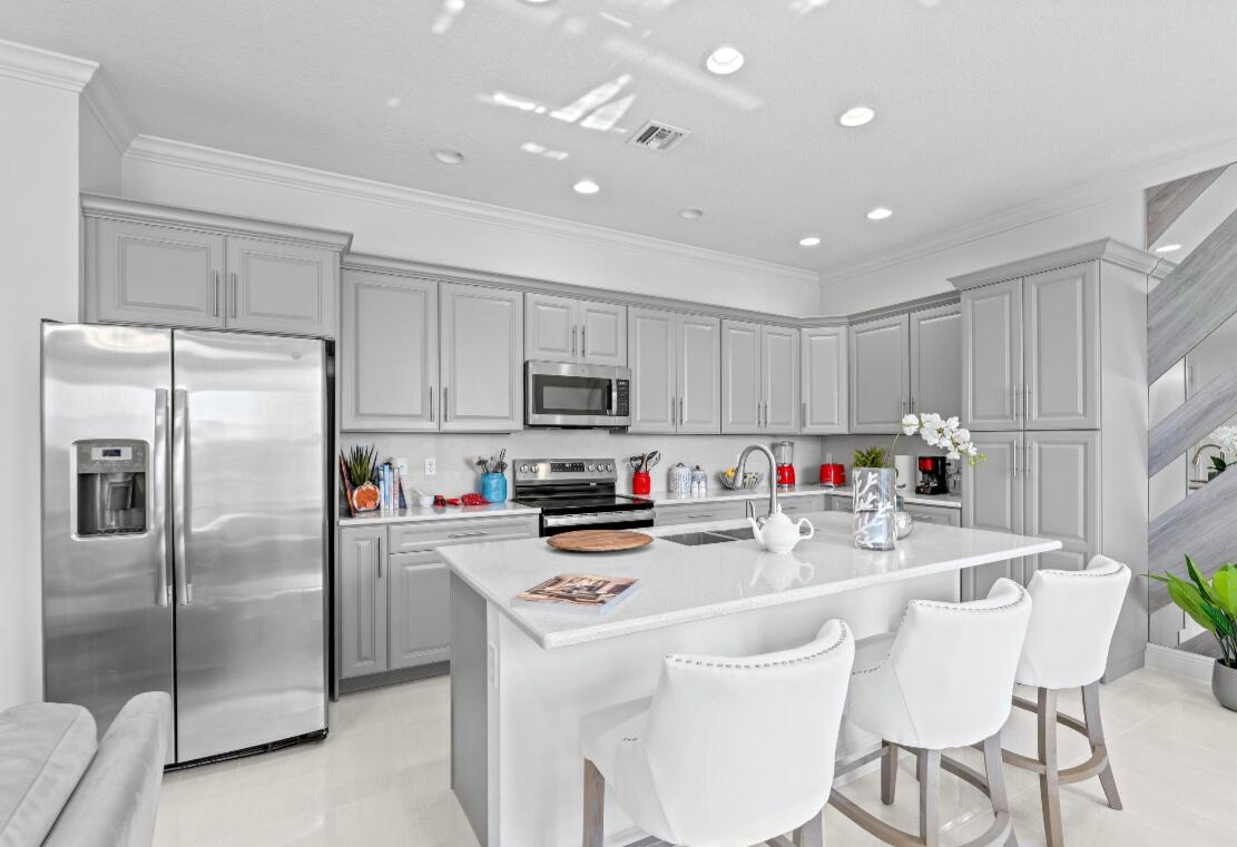 SKY COVE - Residential