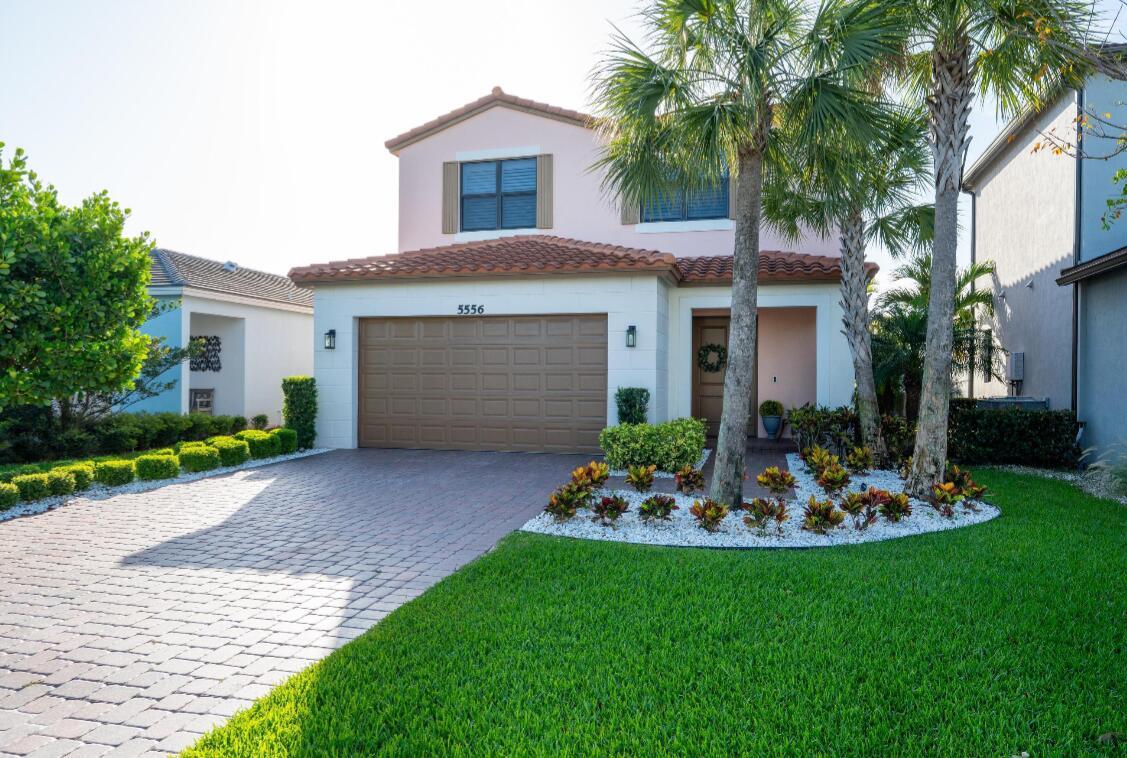 SKY COVE - Residential