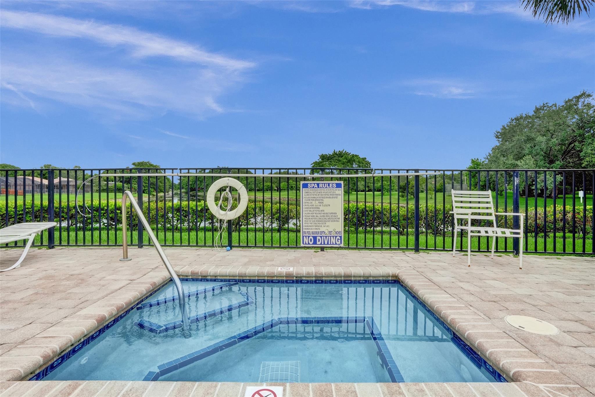 Eagles Nest Twnhms Condo - Residential Lease