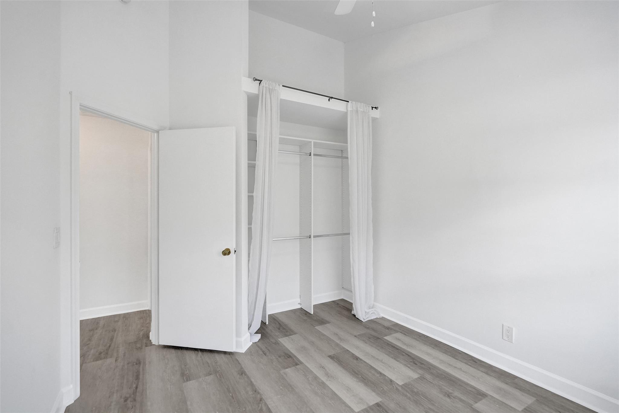 Eagles Nest Twnhms Condo - Residential Lease