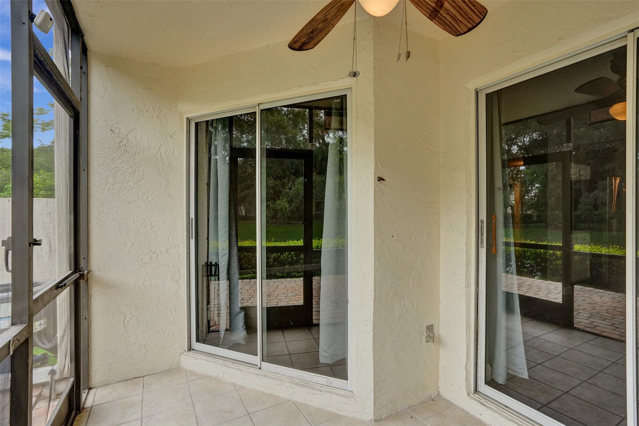 Eagles Nest Twnhms Condo - Residential Lease