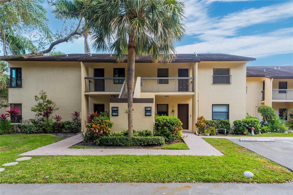 Photo of 3211 S Carambola Cir S #23106, Coconut Creek, FL 33066 (MLS # F10542896)