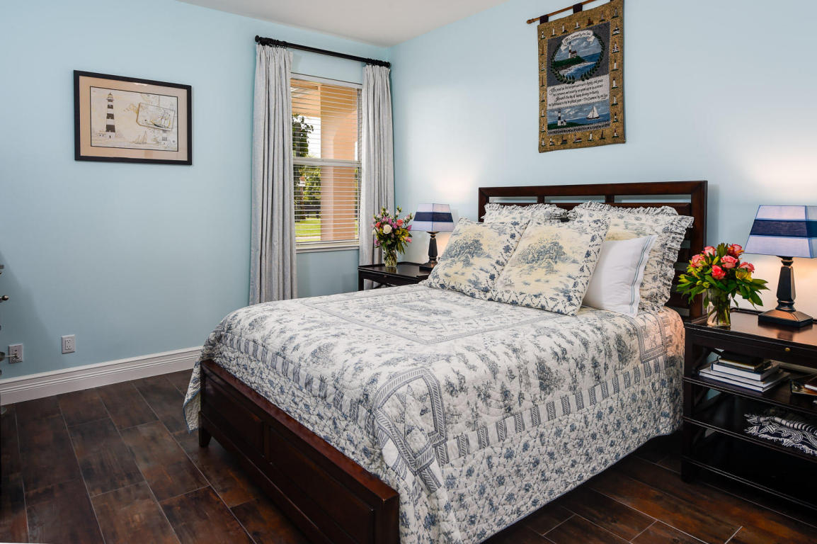 Palm Beach Point - Residential