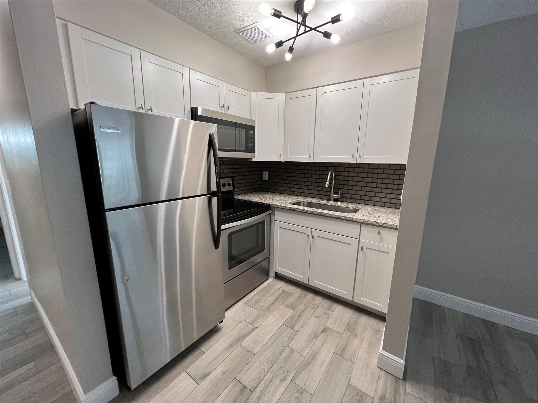 Wilton Manors - Residential Lease