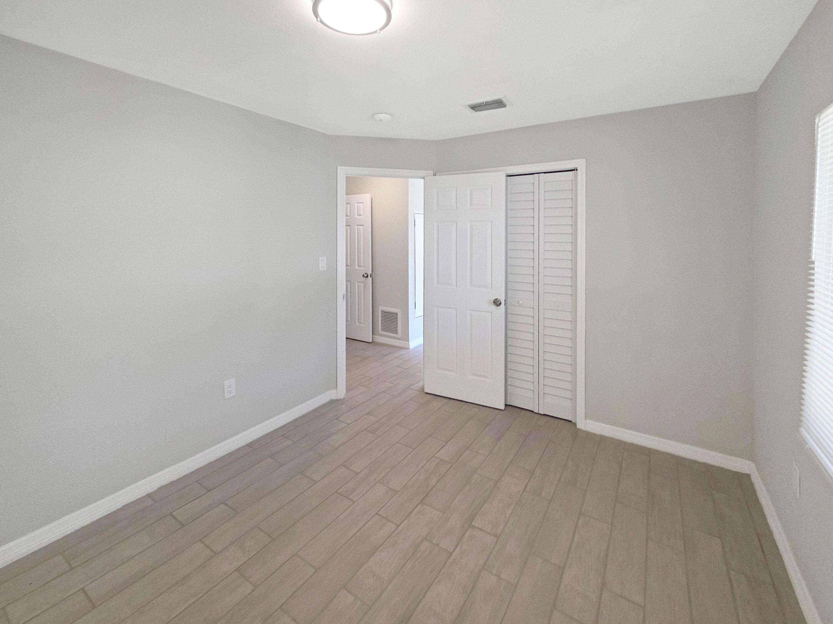 COBB'S PARK TERRACE - Residential