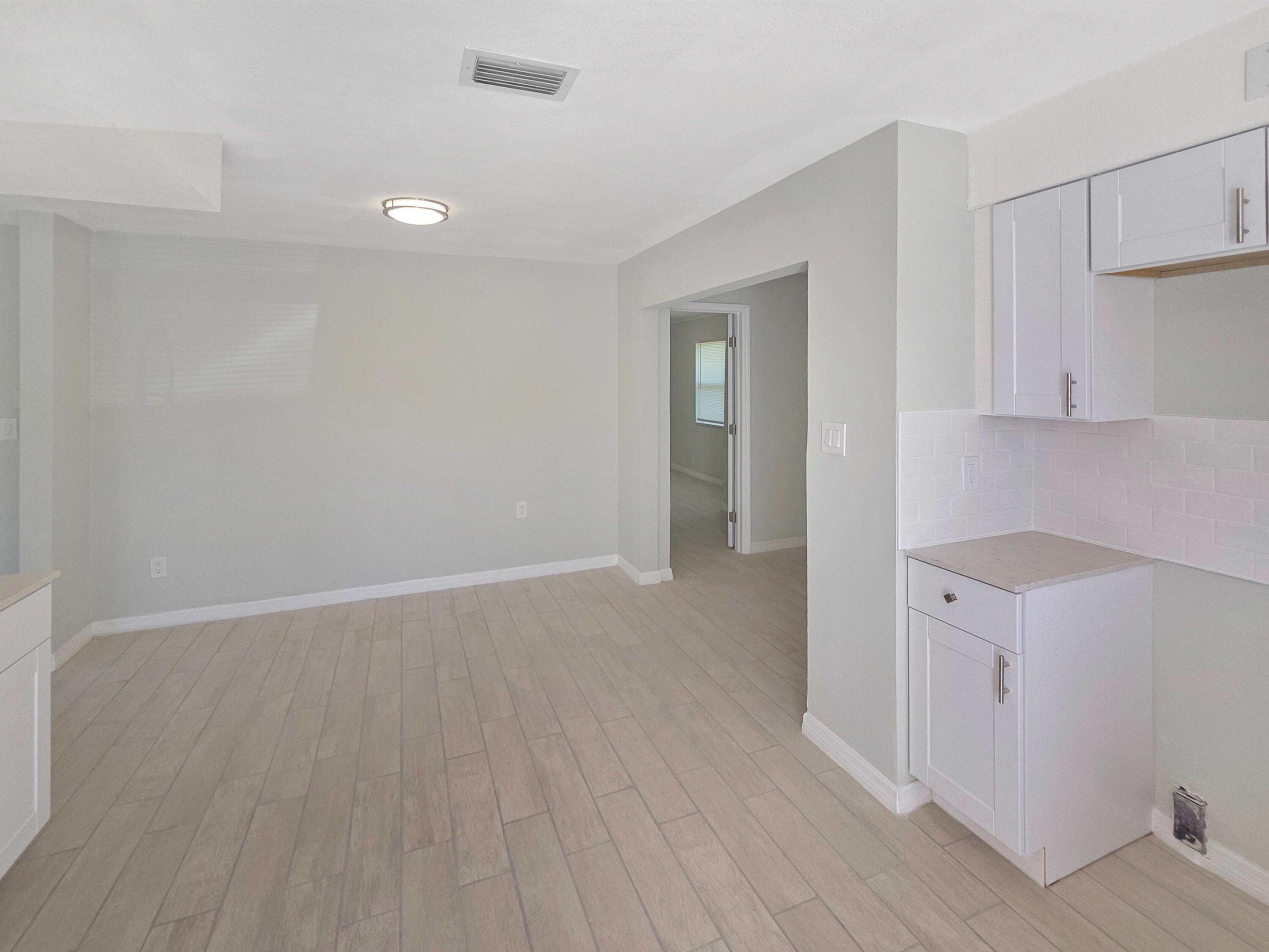 COBB'S PARK TERRACE - Residential