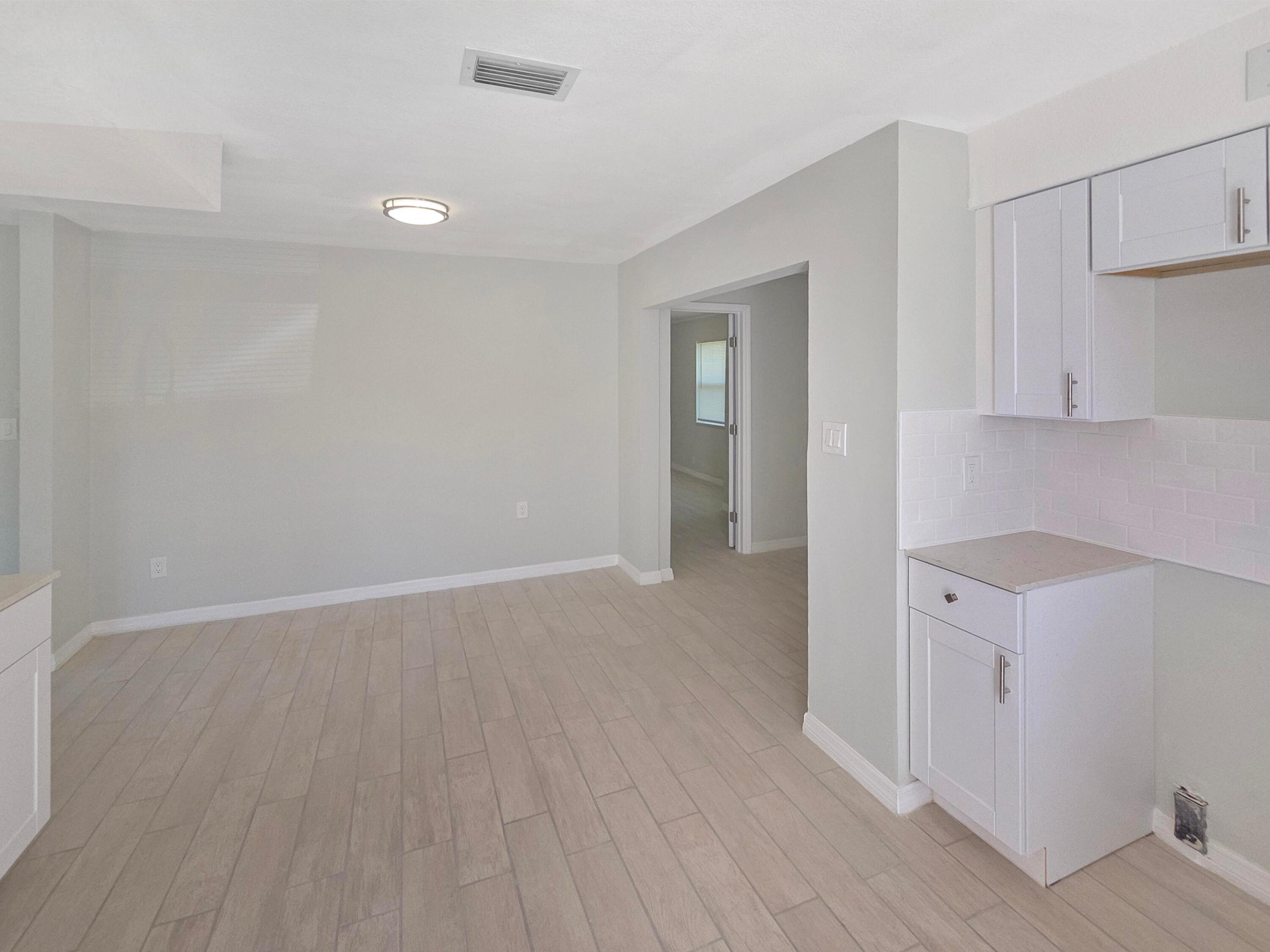 COBB'S PARK TERRACE - Residential