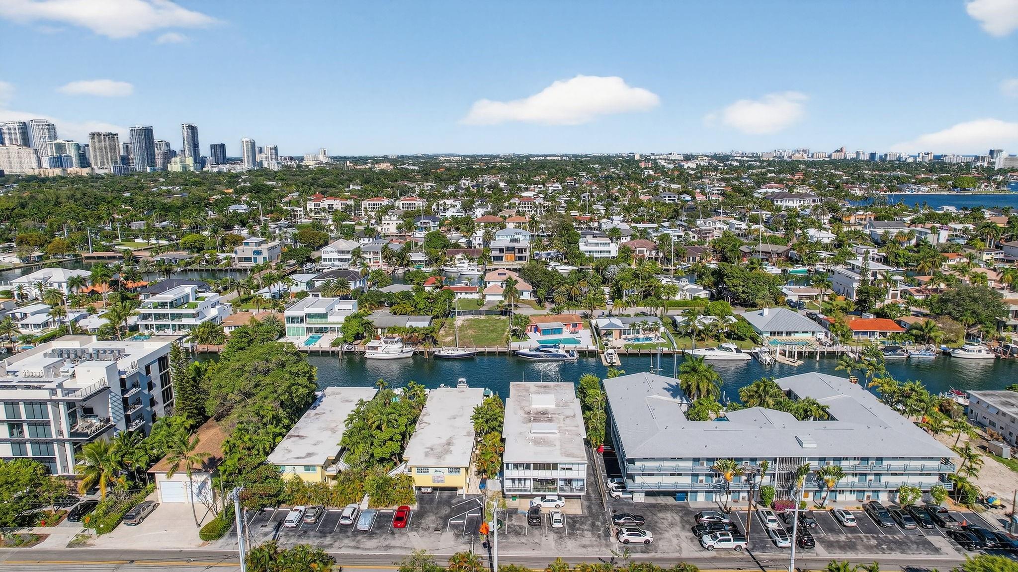 Quarterdeck Condominium - Residential