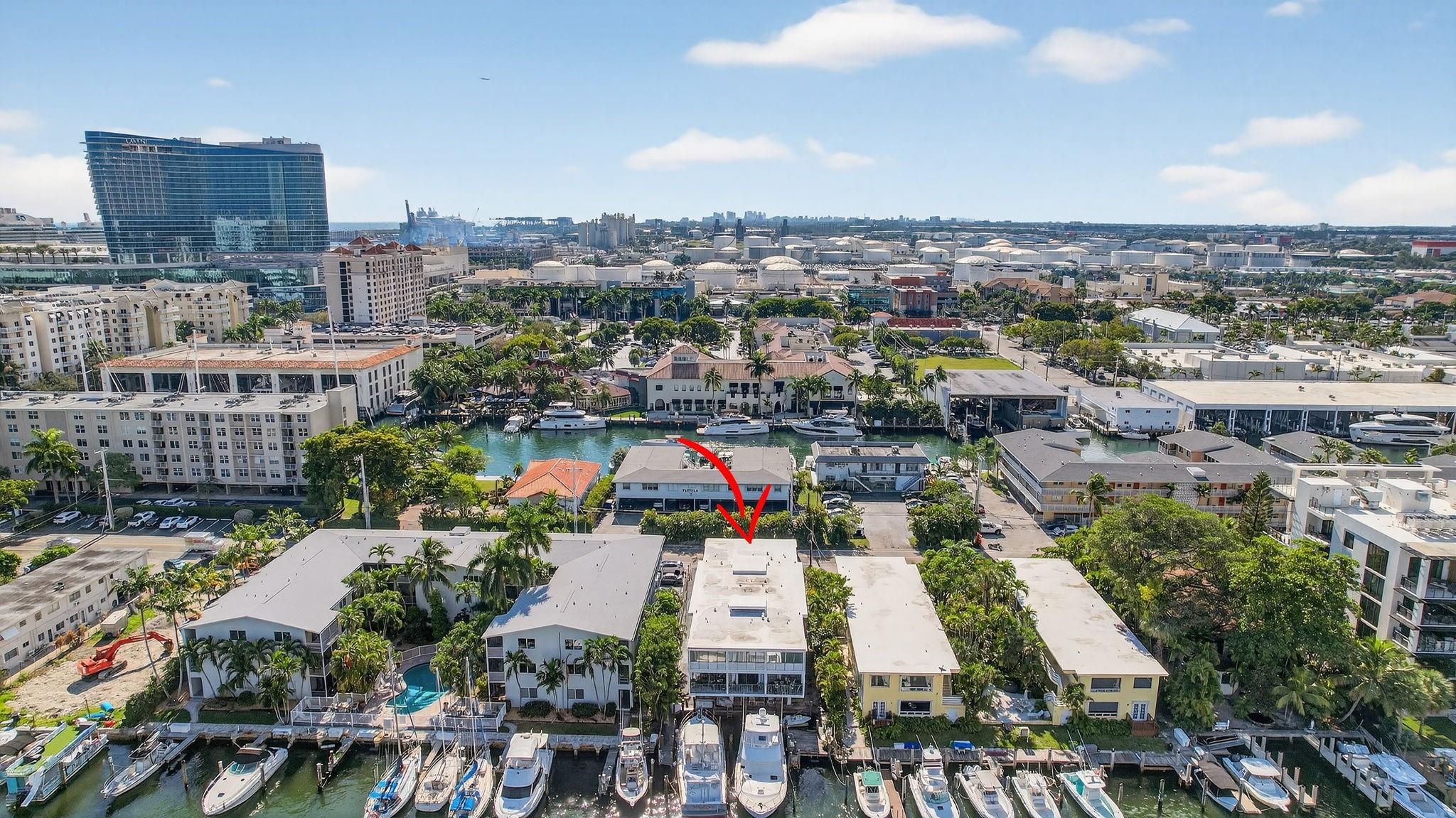 Quarterdeck Condominium - Residential