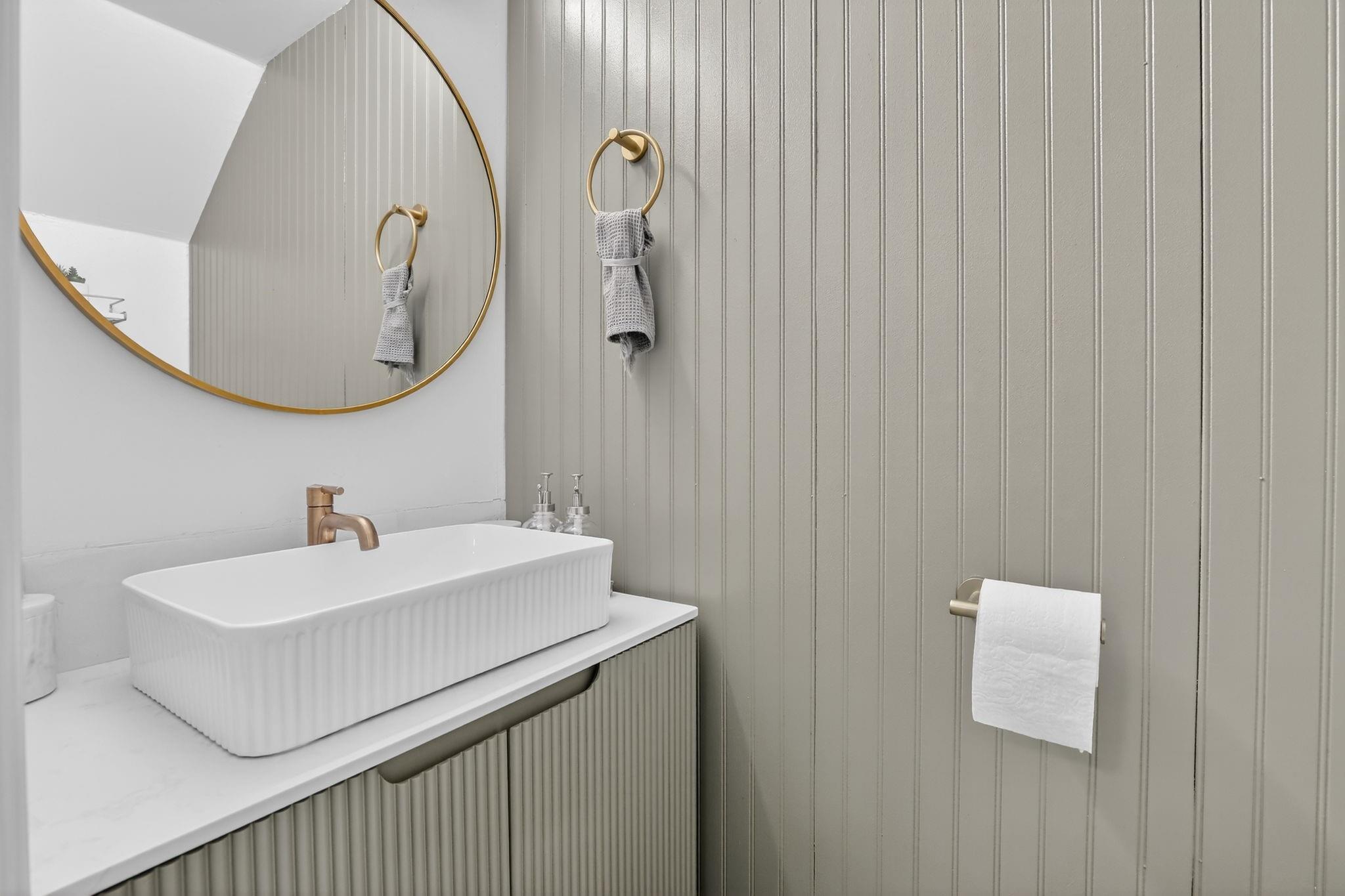 Quarterdeck Condominium - Residential