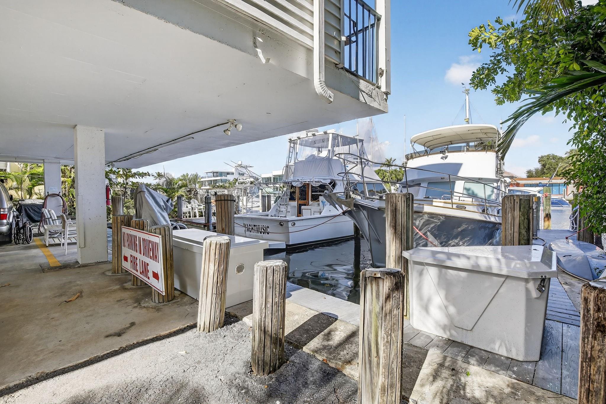 Quarterdeck Condominium - Residential