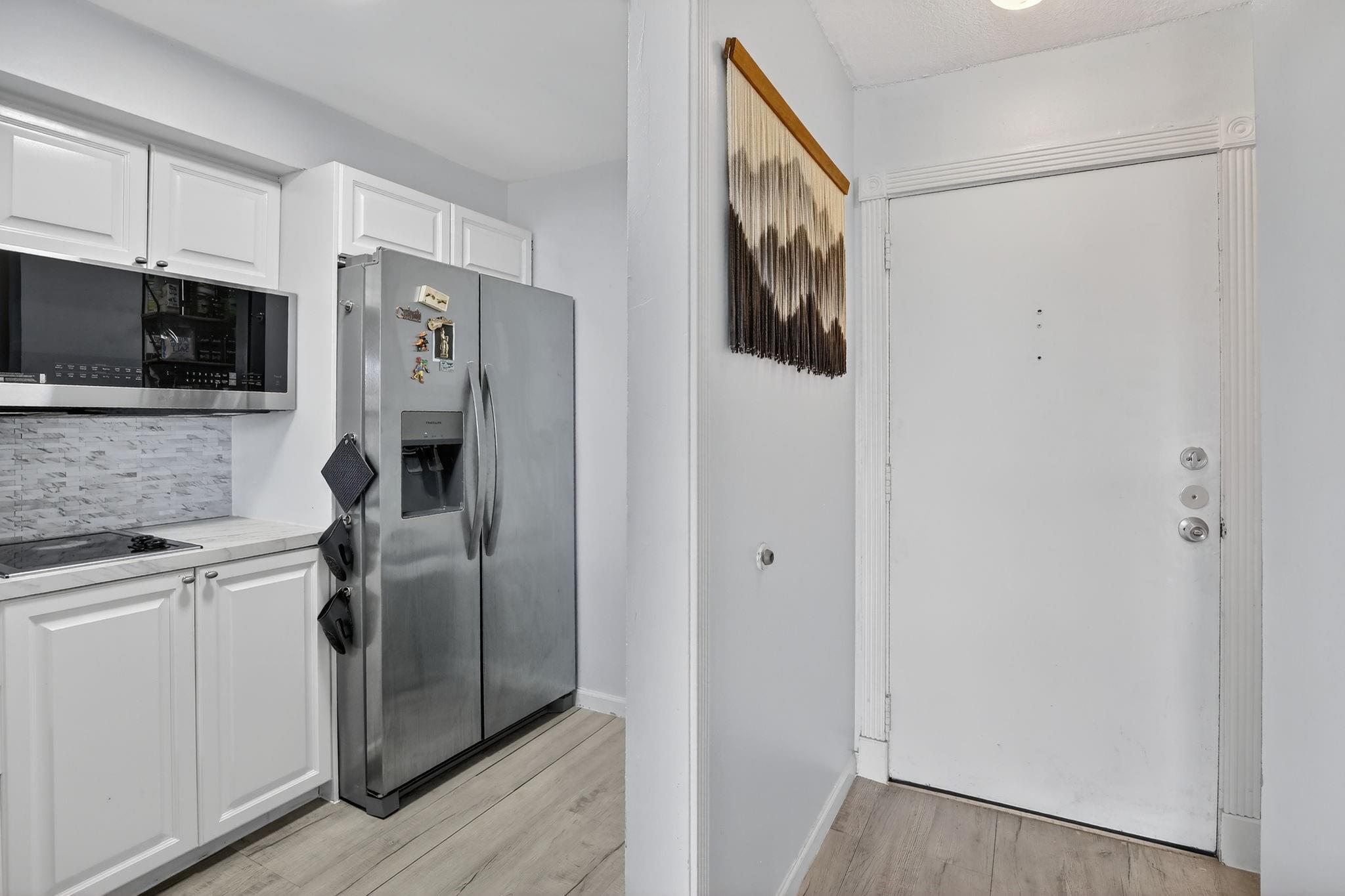 Quarterdeck Condominium - Residential