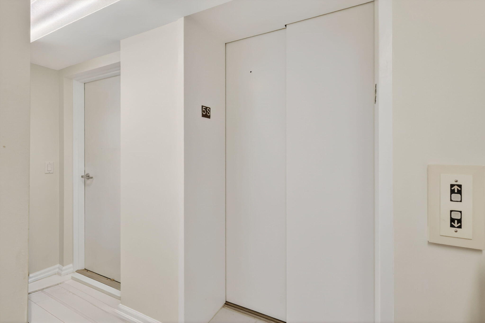 VISIONS CONDOMINIUM - Residential