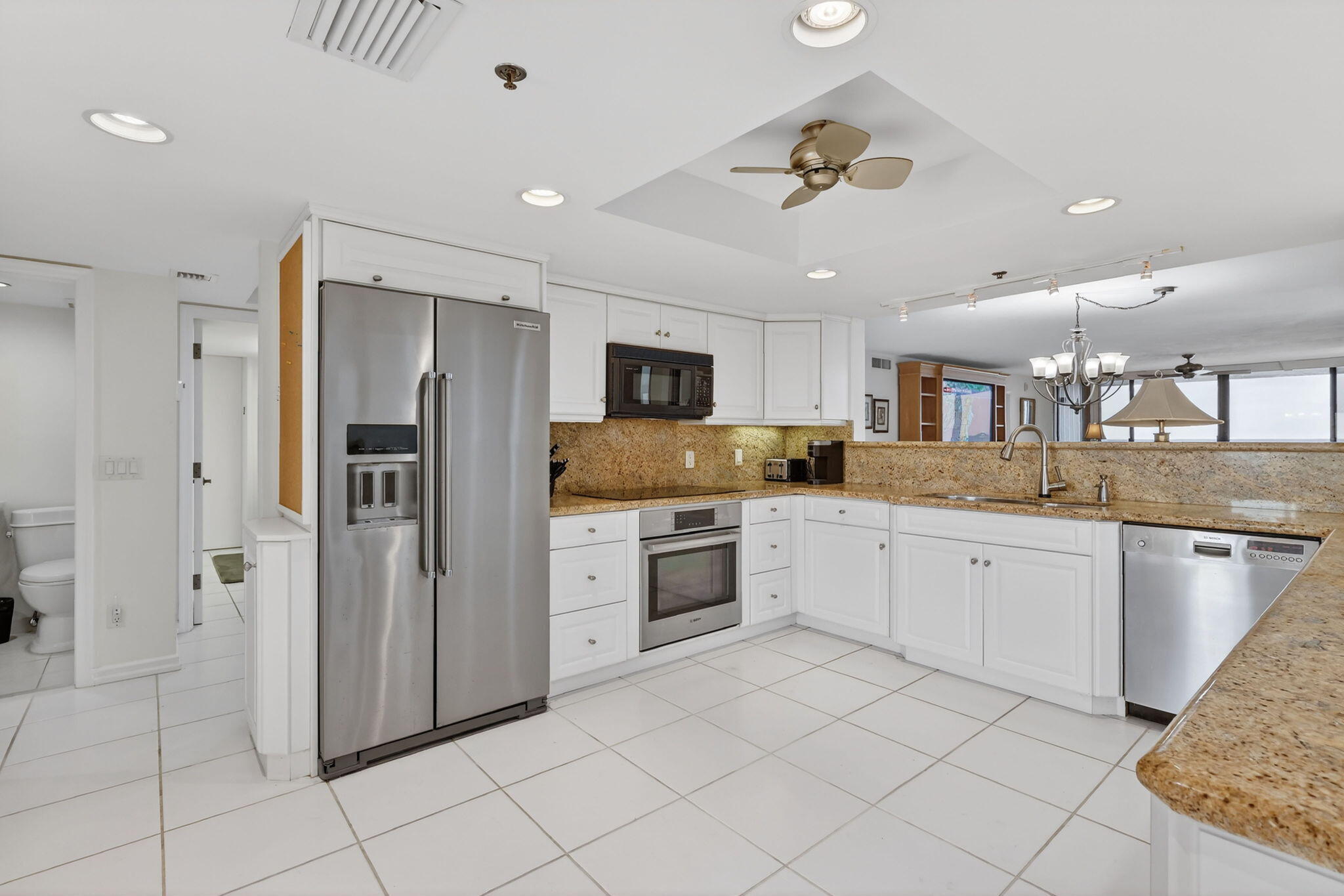 VISIONS CONDOMINIUM - Residential