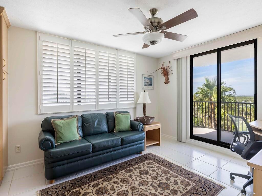 VISIONS CONDOMINIUM - Residential