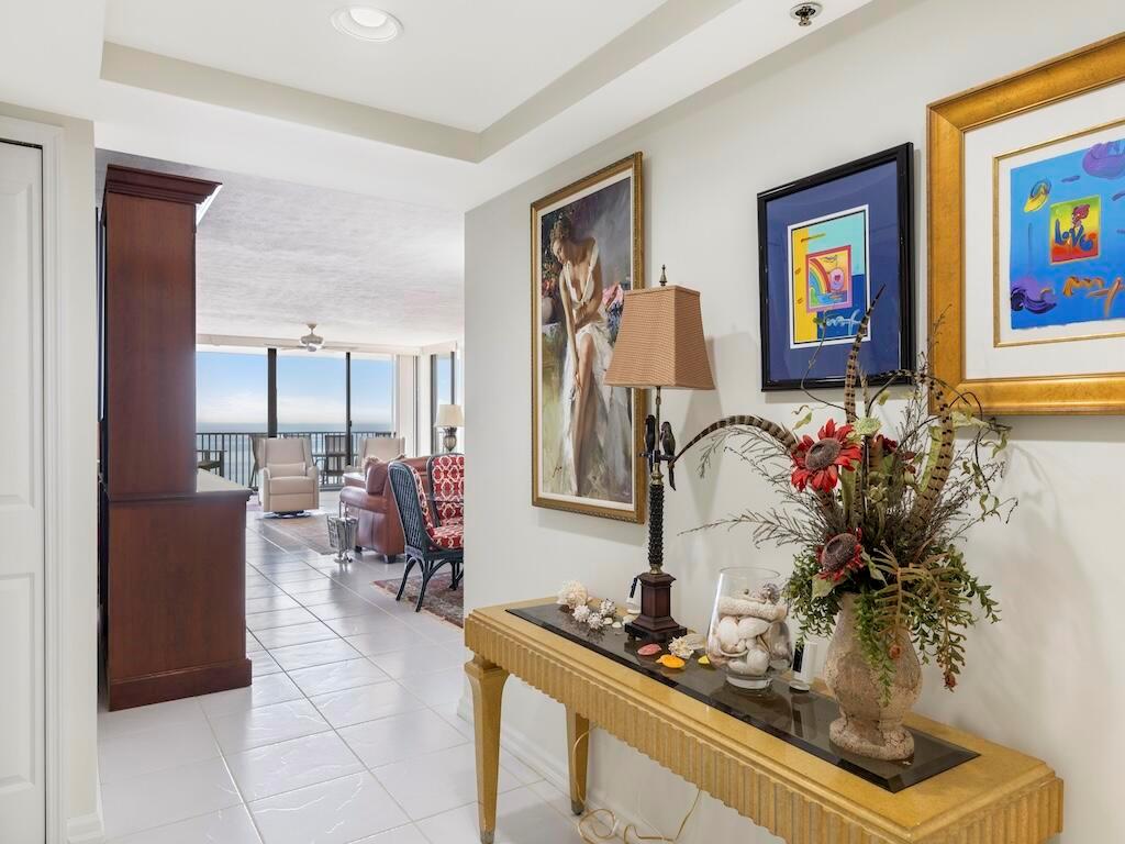 VISIONS CONDOMINIUM - Residential