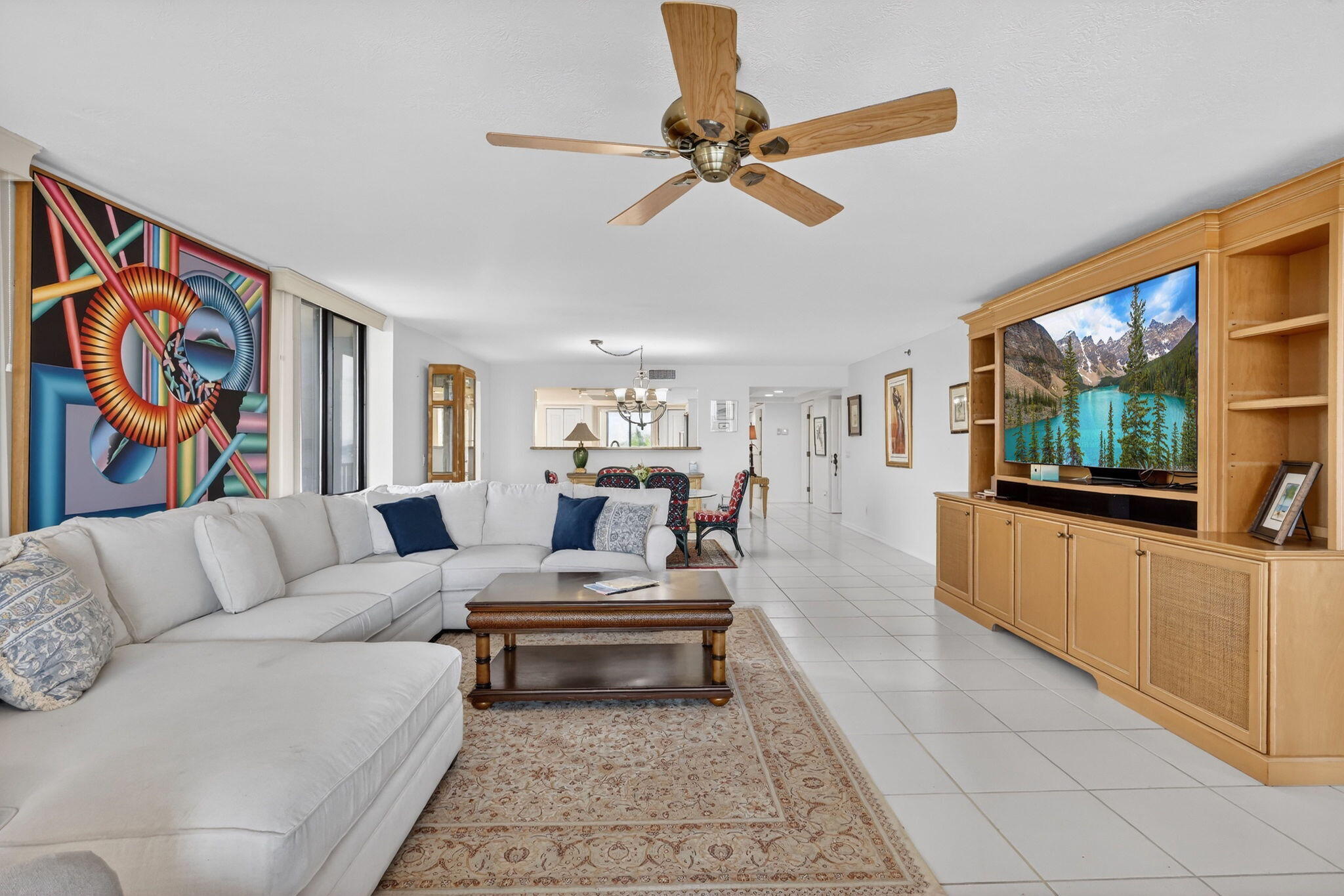 VISIONS CONDOMINIUM - Residential