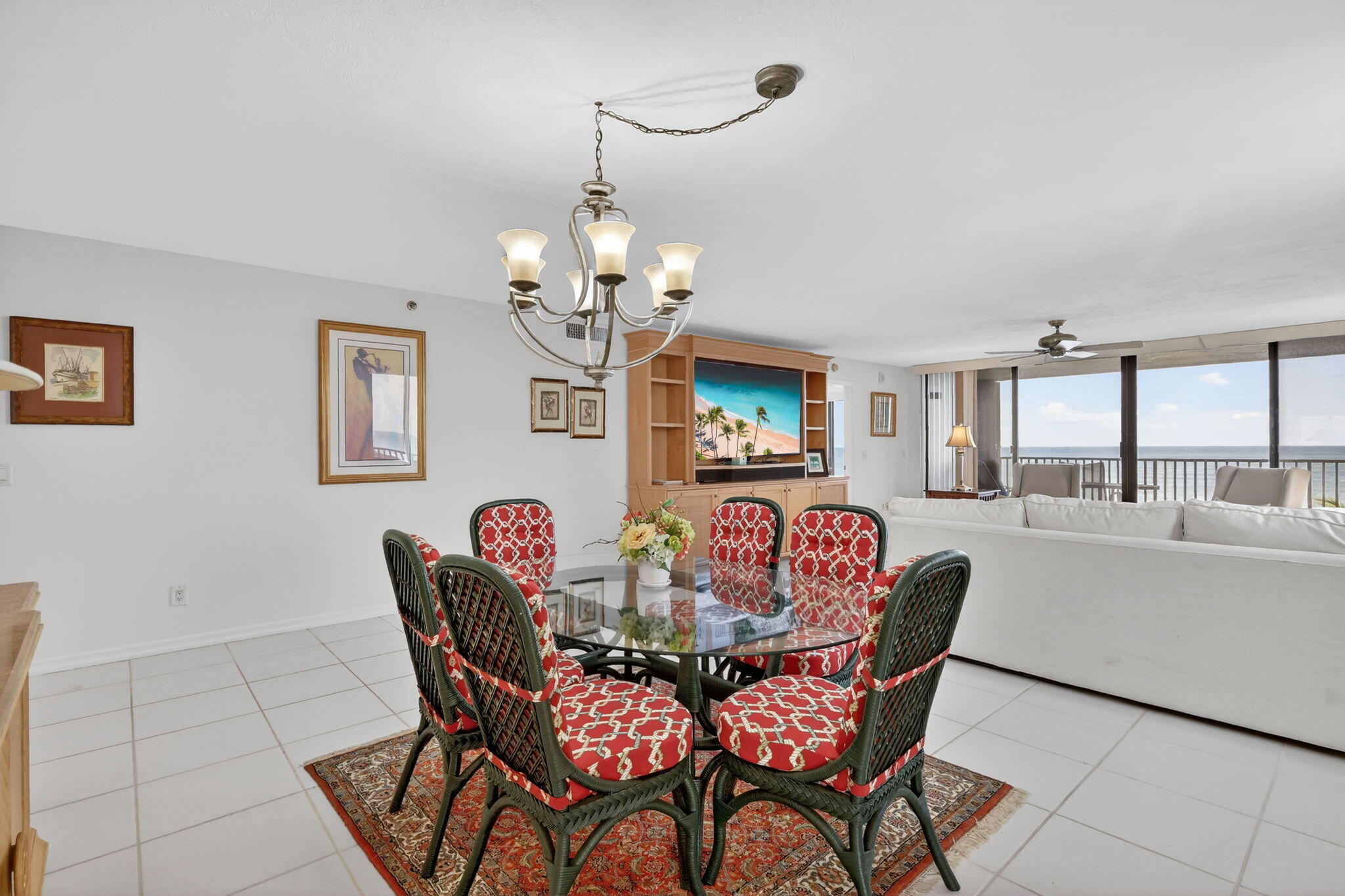 VISIONS CONDOMINIUM - Residential