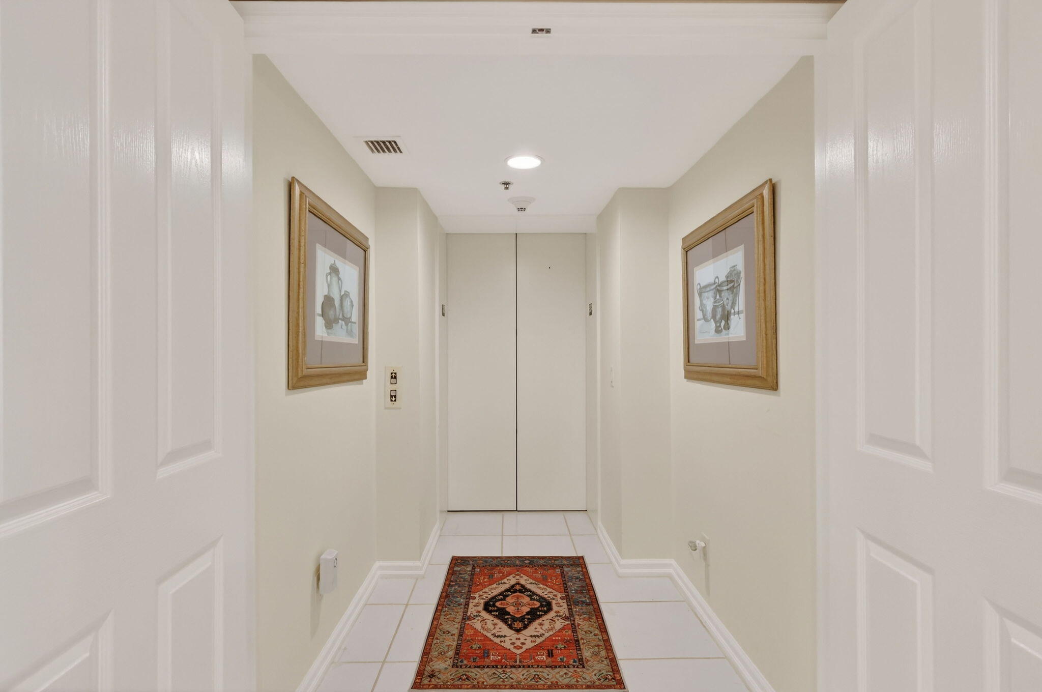 VISIONS CONDOMINIUM - Residential