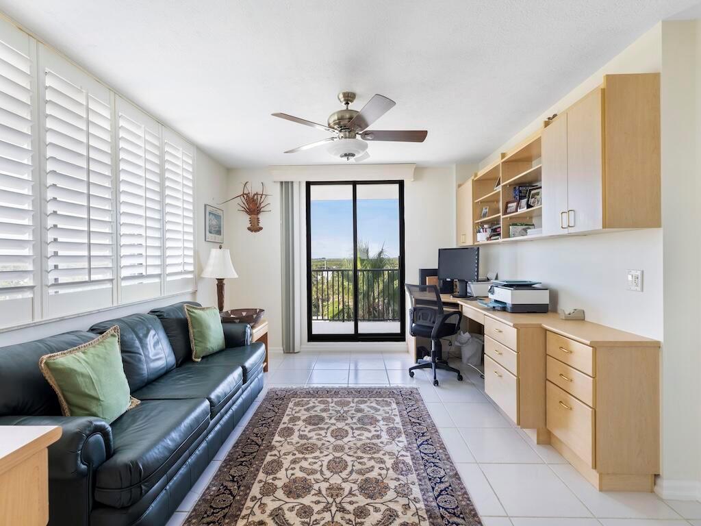 VISIONS CONDOMINIUM - Residential