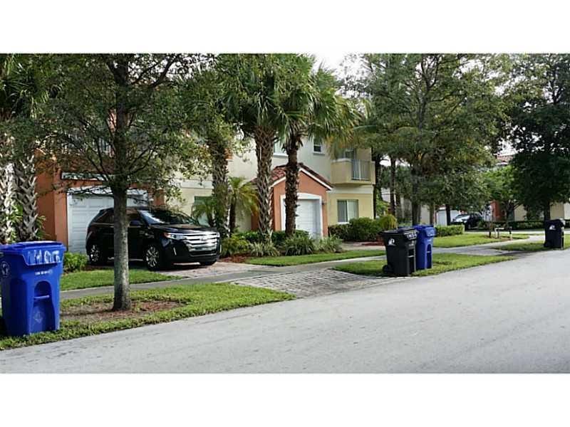 1403 NW 2 ST 1403