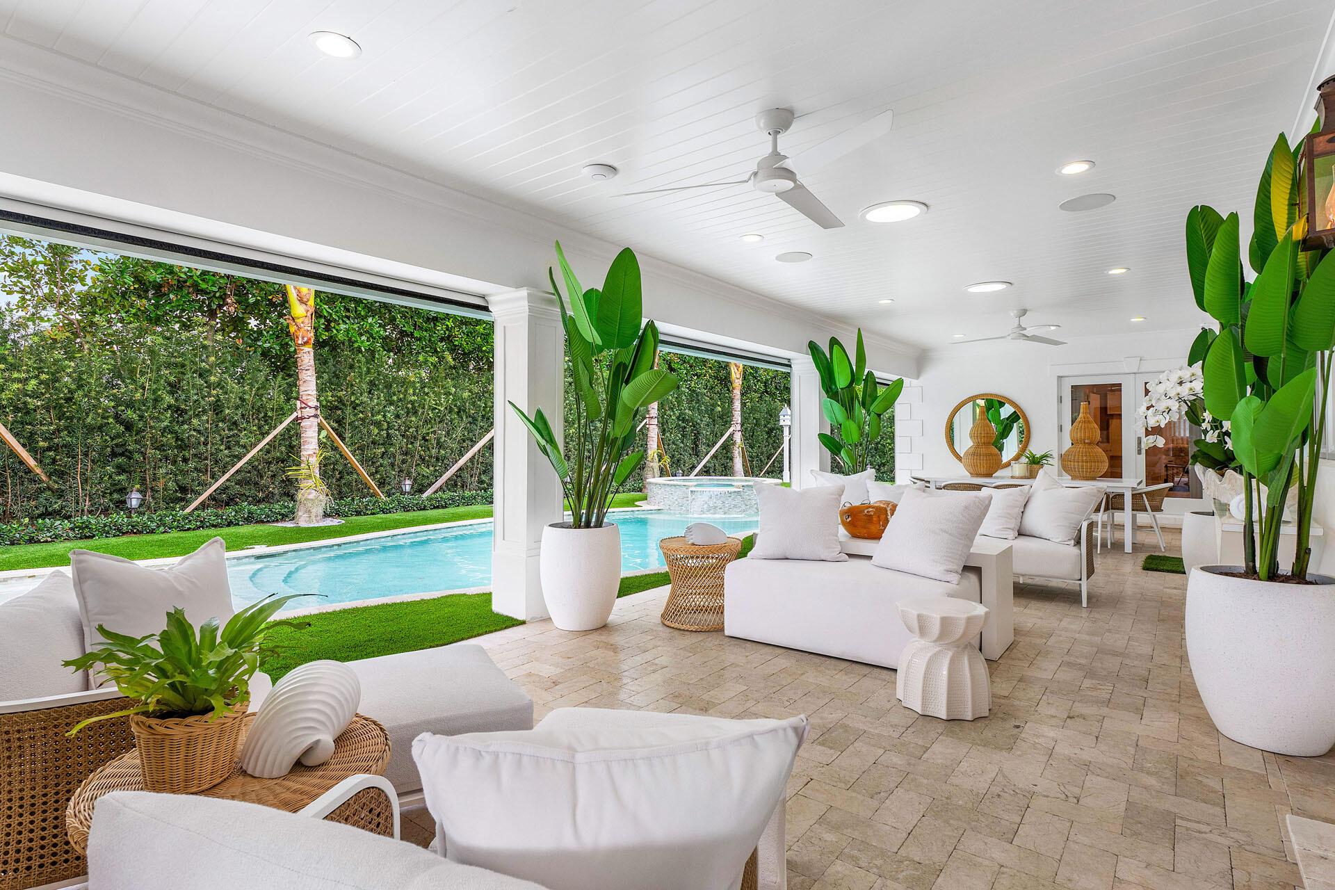 ROYAL PALM YACHT & COUNTR - Residential