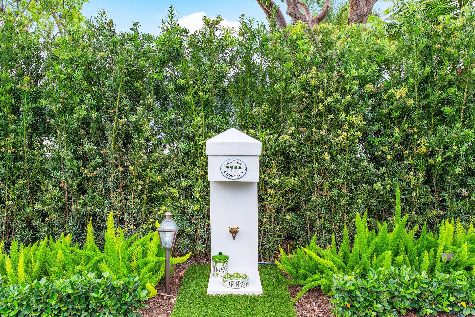 ROYAL PALM YACHT & COUNTR - Residential