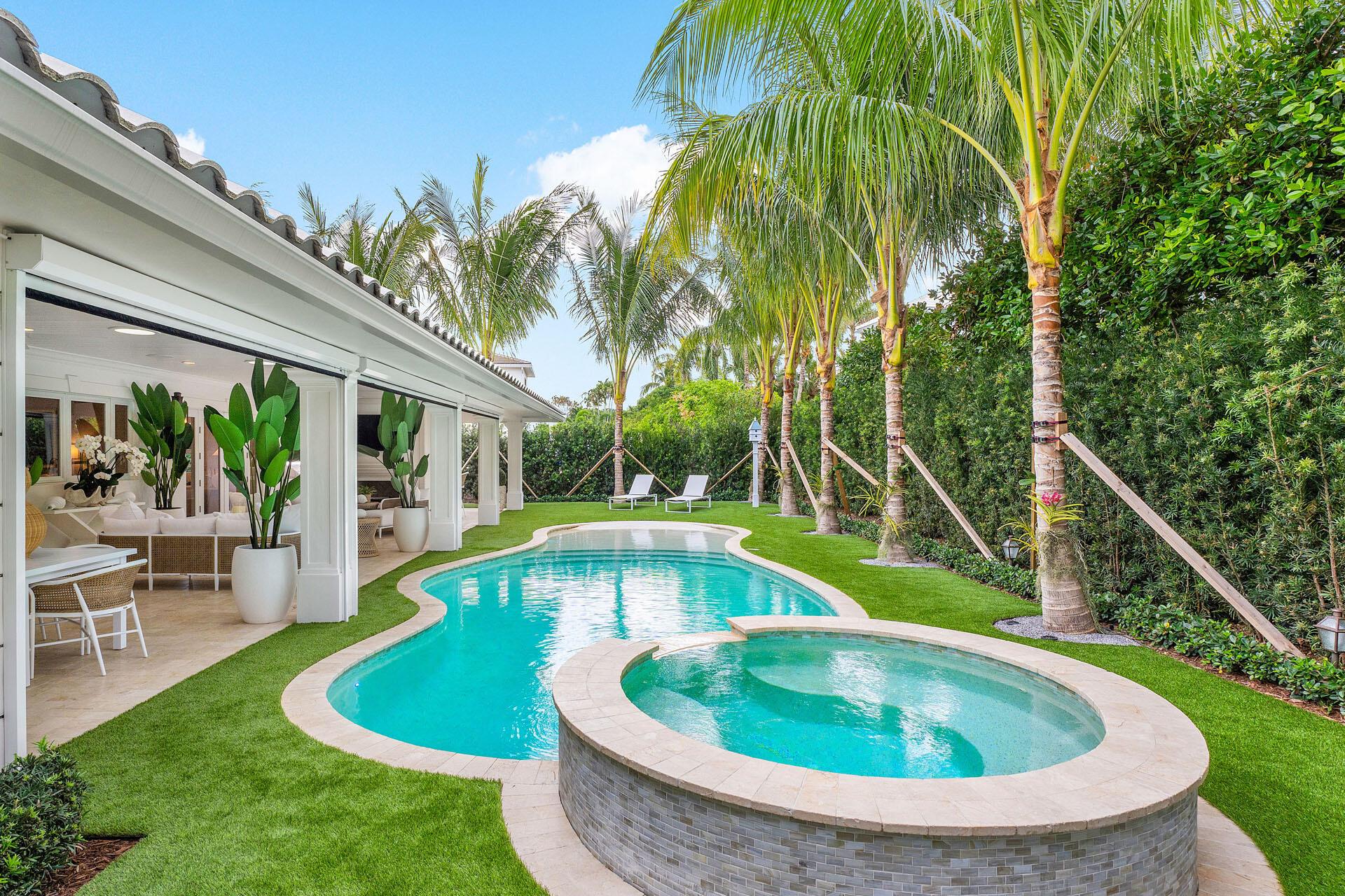 ROYAL PALM YACHT & COUNTR - Residential