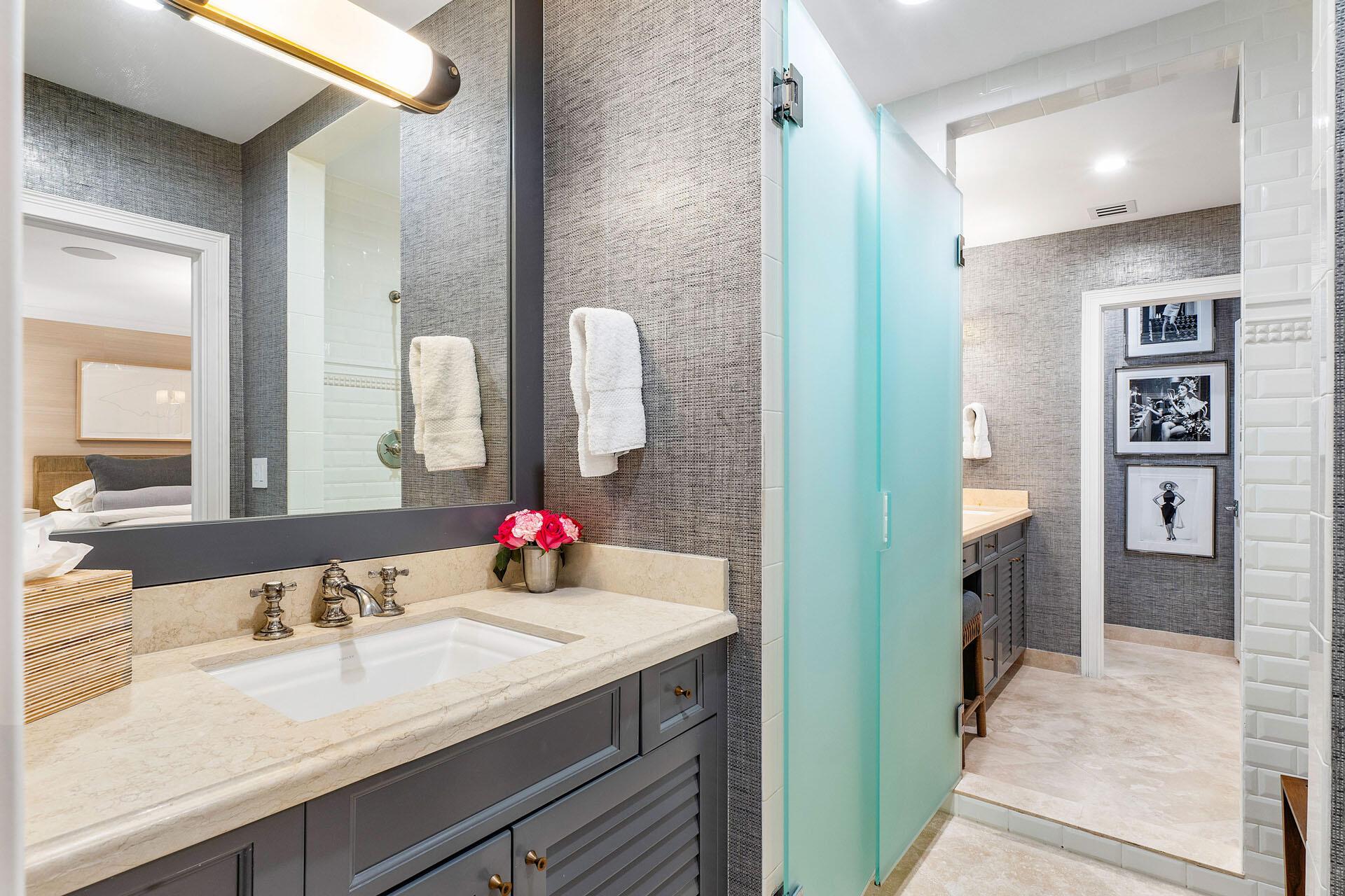 ROYAL PALM YACHT & COUNTR - Residential